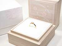 婚約・結婚指輪用桐箱、梅3