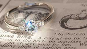 婚約指輪のダイヤモンドの輝き